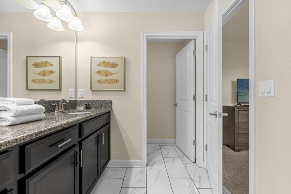 5 Bedrooms - 4 Bathrooms - Storey Lake 4806 Cs Kissimmee Luaran gambar